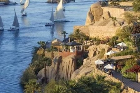 2 DAYS 1 NIGHT TRAVEL PACKAGE TO ASWAN & LUXOR