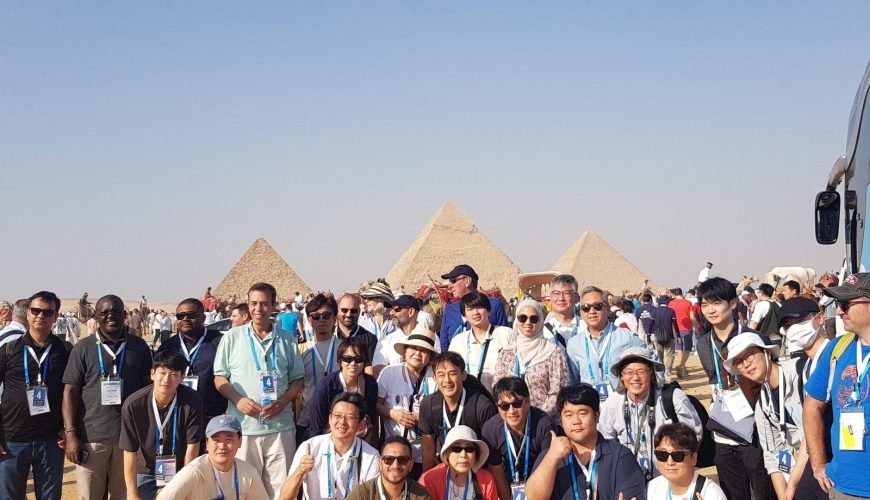 Pyramids of Giza Egypt travel guide